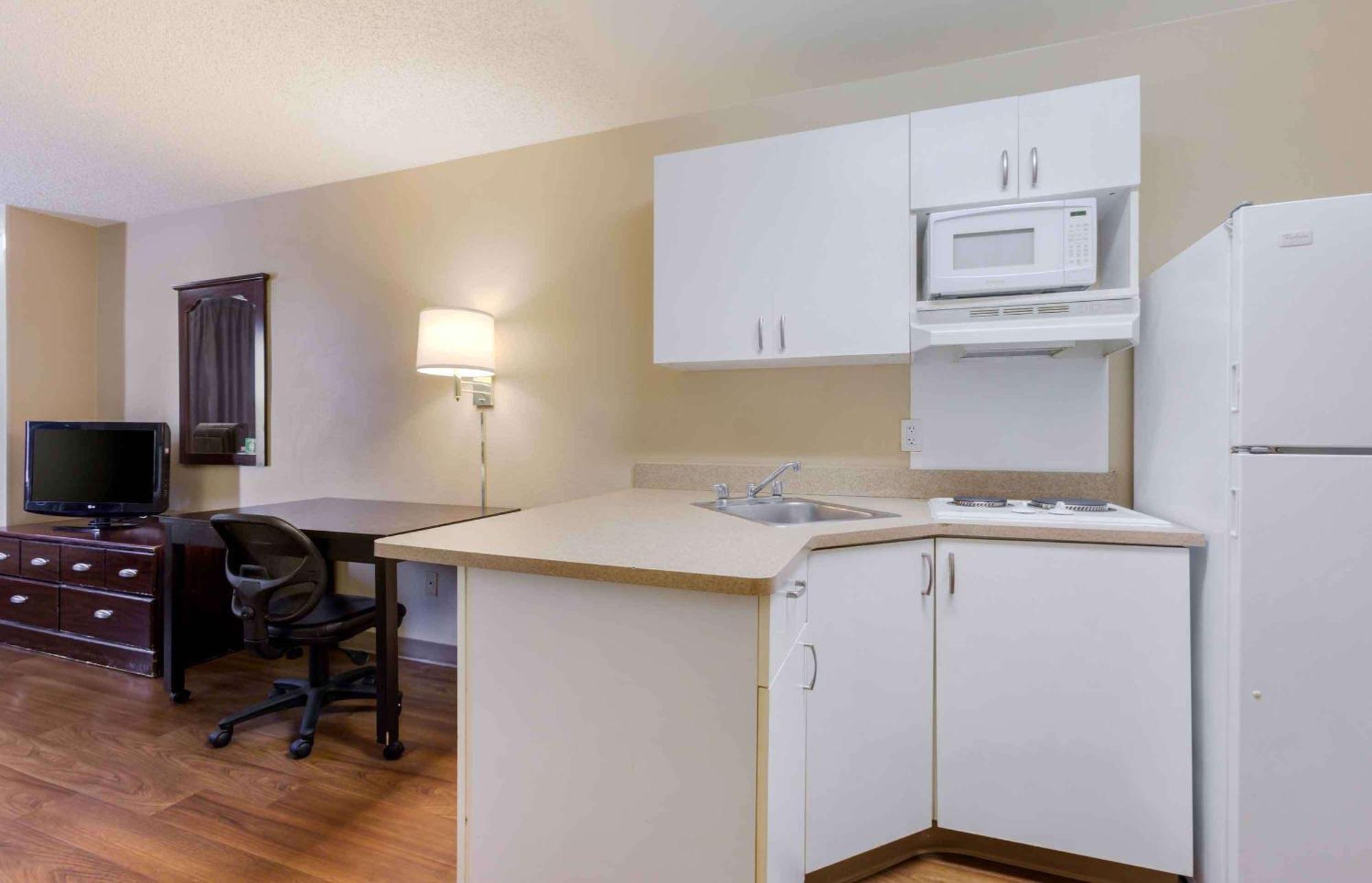 Extended Stay America Suites - Phoenix - Airport Exterior photo